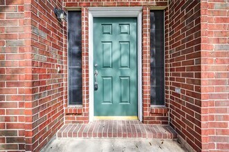 7115 Renfro Dr in Richmond, TX - Foto de edificio - Building Photo