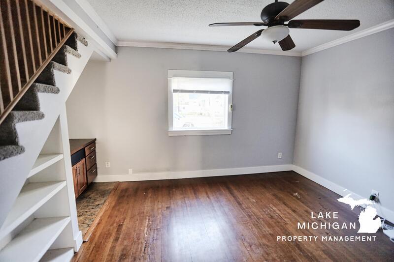 911 Chatham St NW in Grand Rapids, MI - Building Photo