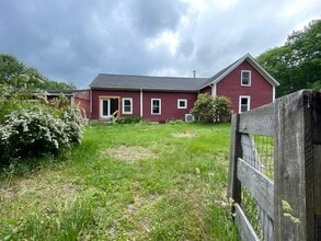 243 Back Nippen Rd in Buxton, ME - Building Photo - Building Photo