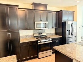 14409 Figueroa Ln in Chino, CA - Building Photo - Building Photo