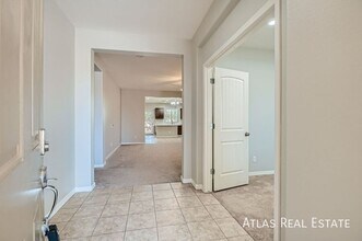 970 W Deoni Trail in San Tan Valley, AZ - Building Photo - Building Photo