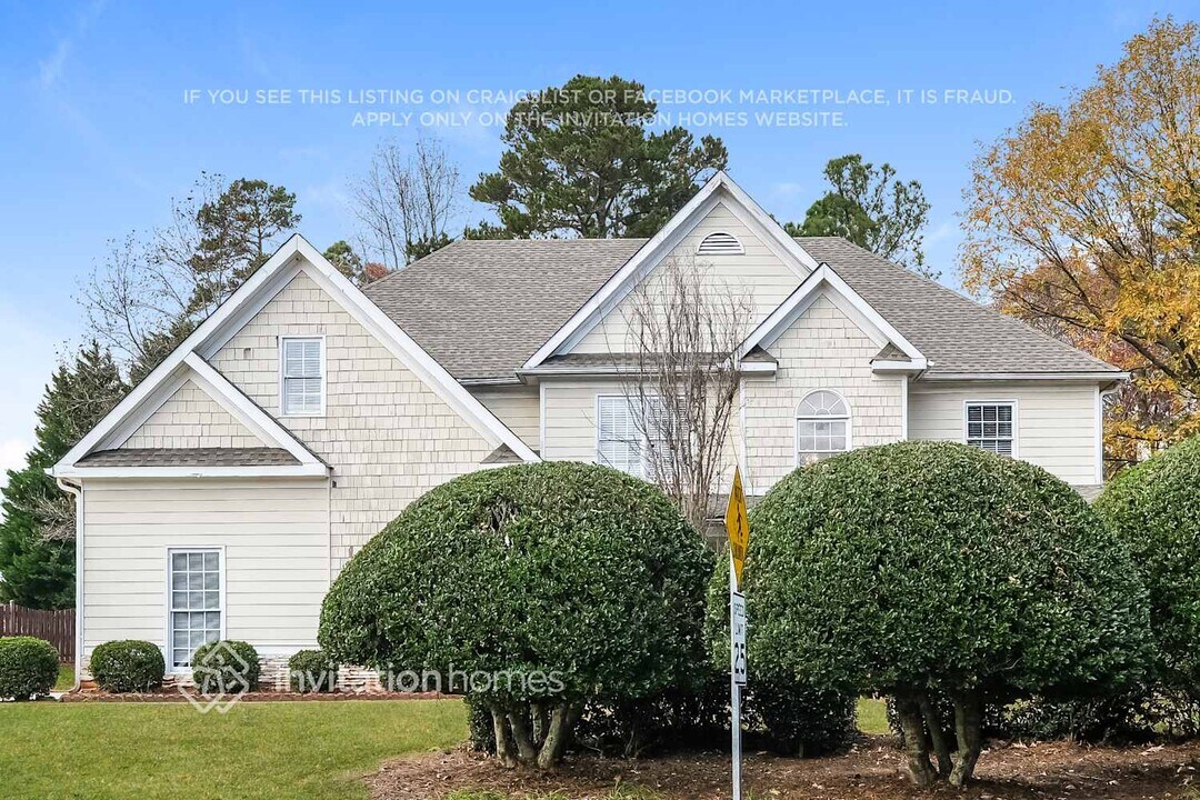 1001 Jordan Rd in Dacula, GA - Building Photo