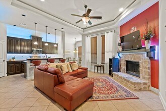 1525 Avenue A in Grand Prairie, TX - Building Photo - Building Photo