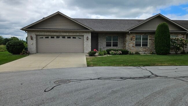 801 Veterans Ln