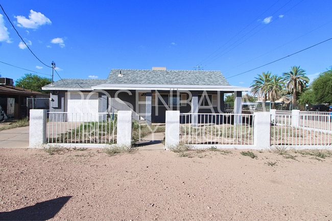 226 E 2nd Ave in Casa Grande, AZ - Building Photo - Building Photo