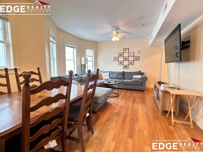 74 Brooks St in Boston, MA - Building Photo - Building Photo