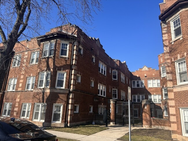 property at 1941 Kenilworth Ave