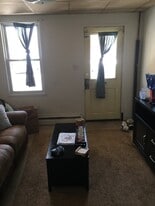 138 N Main St in Manheim, PA - Building Photo