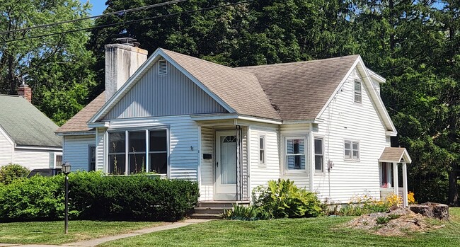 property at 9 Lapointe St