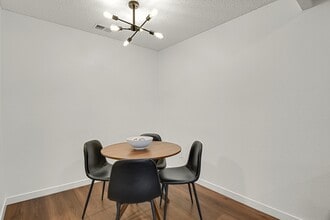 7995 E Mississippi Ave in Denver, CO - Building Photo - Building Photo