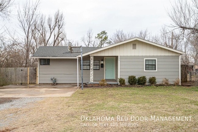 property at 121 Grandview Rd