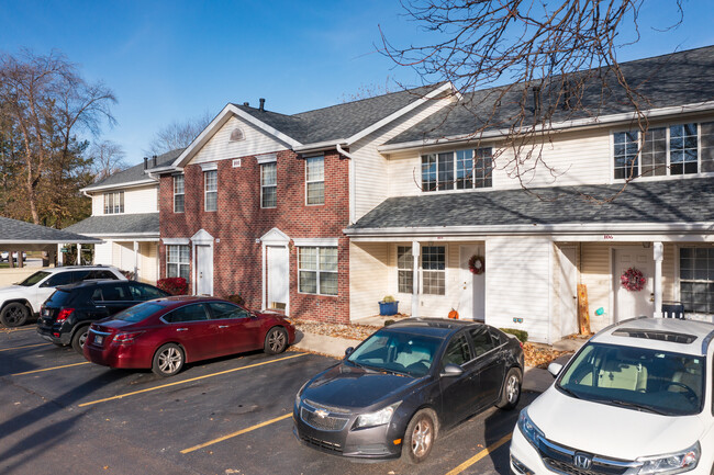 Village Green Townhomes