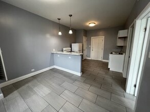 4253 S Whipple St in Chicago, IL - Building Photo - Building Photo