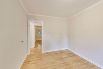 22 Yosemite Ave in Oakland, CA - Building Photo - Building Photo