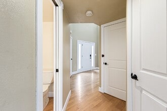 9129 Sugarstone Cir in Littleton, CO - Building Photo - Building Photo