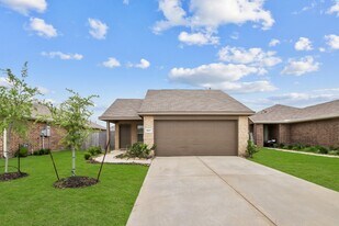8807 Bar Hbr Dr in Baytown, TX - Building Photo