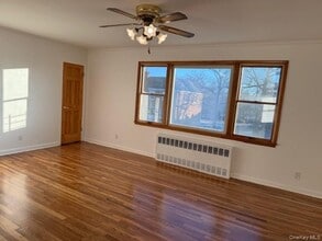 166-19 25th Ave in Queens, NY - Building Photo - Building Photo