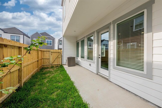 8467 Berry Brush Ln in Houston, TX - Building Photo - Building Photo