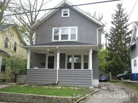 538 Walnut St in Ann Arbor, MI - Building Photo