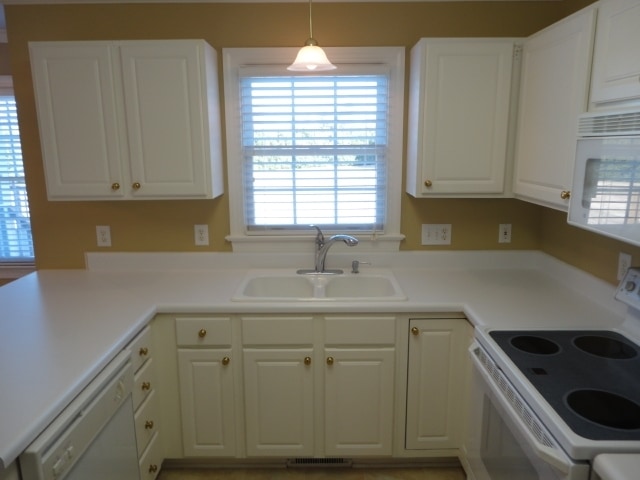 1017 Southern Trace Trail in Garner, NC - Building Photo - Building Photo