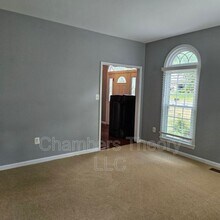 8315 Argent Cir in Fairfax Station, VA - Building Photo - Building Photo