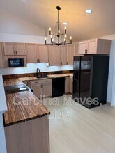 506 Dunwoody Dr in Simpsonville, SC - Building Photo - Building Photo