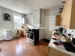 17 Eldora St, Unit 1 in Boston, MA - Building Photo - Building Photo