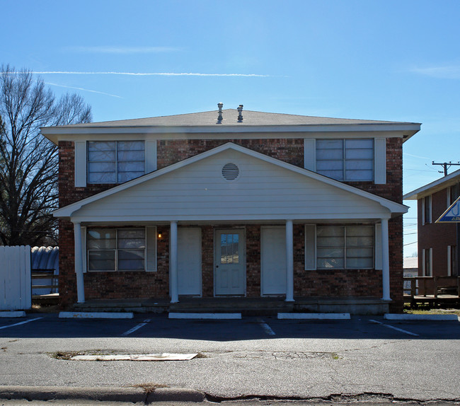 701-709 Lenora St in Jacksonville, AR - Building Photo - Building Photo