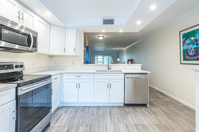 4302 Martinique Cir in Coconut Creek, FL - Building Photo - Building Photo