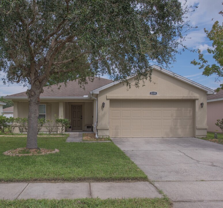 5339 Peach Blossom Blvd in Port Orange, FL - Building Photo