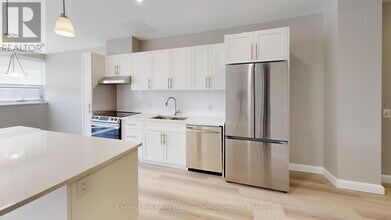 2 Quebec St in Guelph, ON - Building Photo - Building Photo