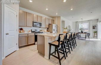 10499 Rolling Peaks Dr in Peyton, CO - Building Photo - Building Photo