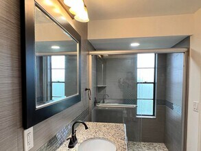 9235 SW 8th St, Unit 106 in Boca Raton, FL - Foto de edificio - Building Photo