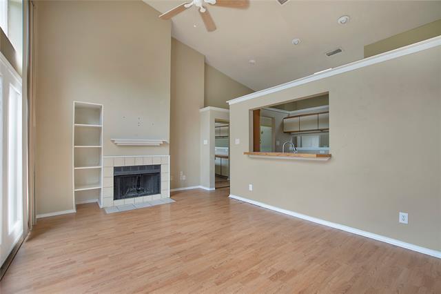 7660 Skillman St in Dallas, TX - Building Photo