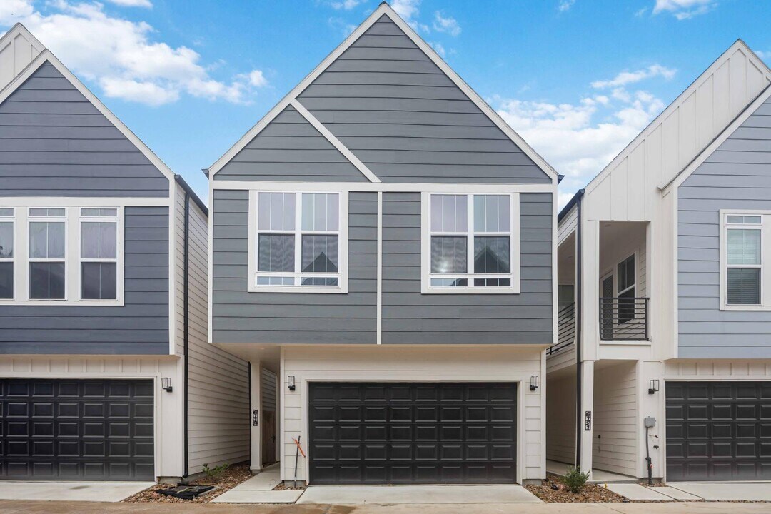 6119 De Campo St in Houston, TX - Building Photo
