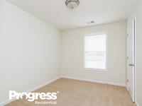 815 Forsythia Way photo'