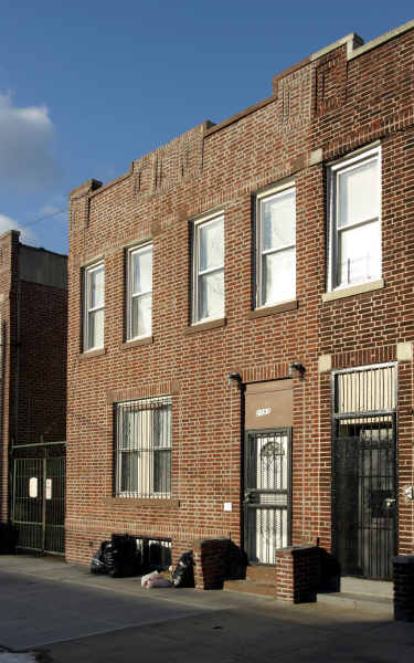 2093 Dean St in Brooklyn, NY - Building Photo