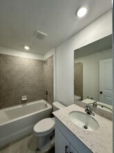 17669 Paradiso Wy in North Fort Myers, FL - Building Photo - Building Photo