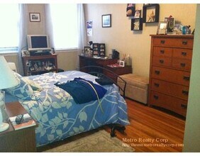 52 Strathmore Rd, Unit 25 in Boston, MA - Foto de edificio - Building Photo