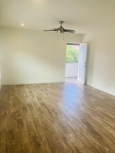 429 W 3rd St in Long Beach, CA - Foto de edificio - Building Photo