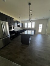 1619 Running Deer Dr in Kernersville, NC - Building Photo - Building Photo