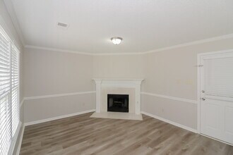 9306 Chimneyrock Blvd. in Cordova, TN - Building Photo - Building Photo