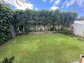 655 Meakanu Ln in Wailuku, HI - Building Photo - Building Photo