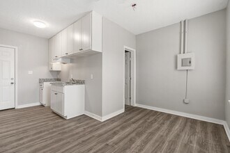 2205 Galveston Rd in Houston, TX - Building Photo - Building Photo