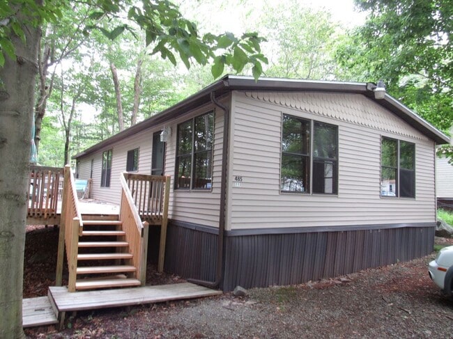 property at 113 Forrest St