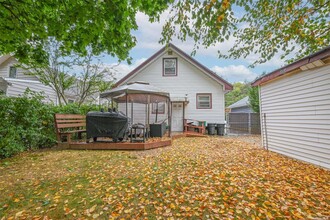 224 Rolling St in Malverne, NY - Building Photo - Building Photo