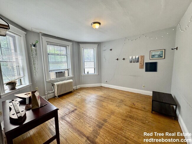 property at 6 Sutherland Rd