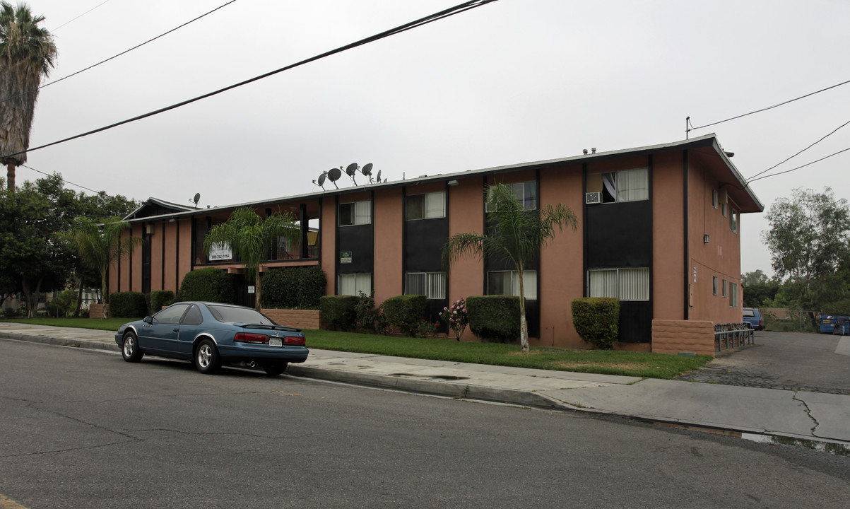 Poplar Apartments in Loma Linda, CA - Building Photo