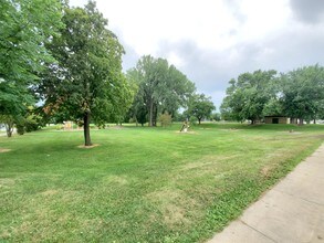 707 7th St NW in Rochester, MN - Building Photo - Building Photo