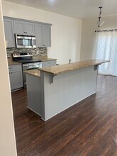 1254 Willowbrook Ln in Saratoga Springs, UT - Building Photo - Building Photo